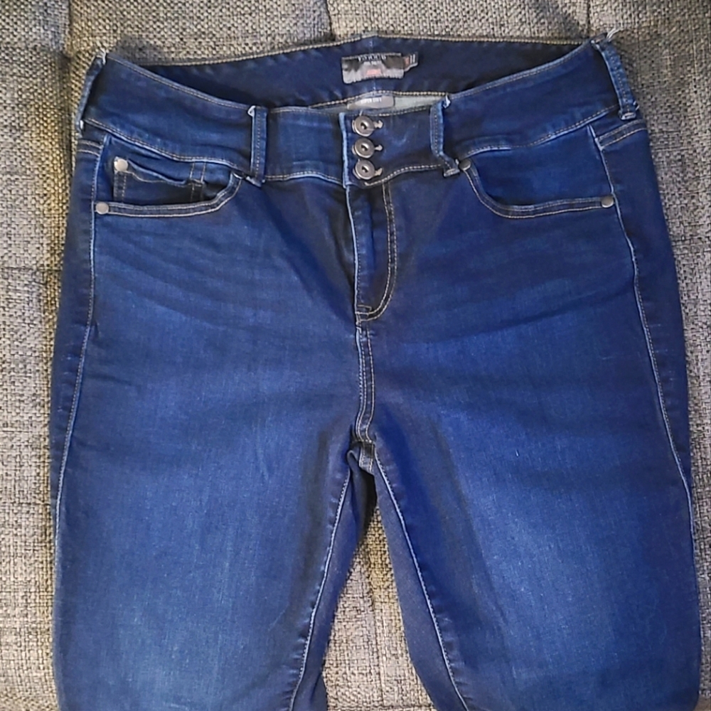 Torrid Jegging Dark Wash Size 16 Short